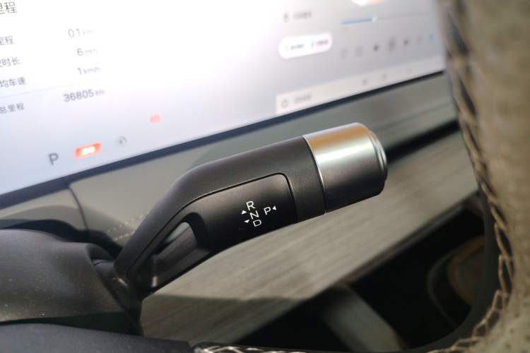 Used Geely Galaxy E8 2024 665 km Range Rear-Drive Starship Long-Range Version
