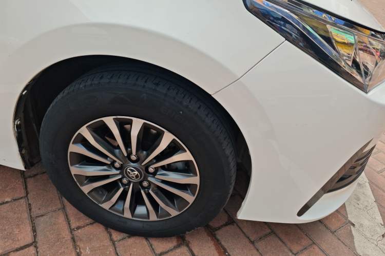 Used Toyota Corolla 2017 Revised Version 1.2T S-CVT GL
