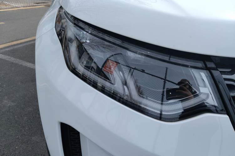 Used Land Rover Discovery Sport 2020 249 PS R-Dynamic Performance Edition
