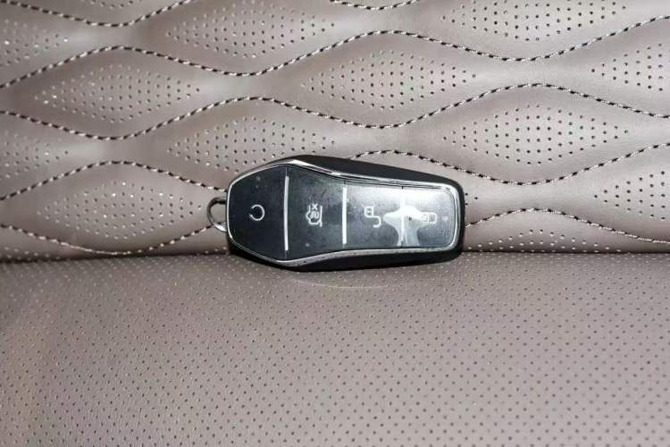 Used BYD Han 2022 EV Genesis Edition 715 km Front-Wheel-Drive Flagship Model