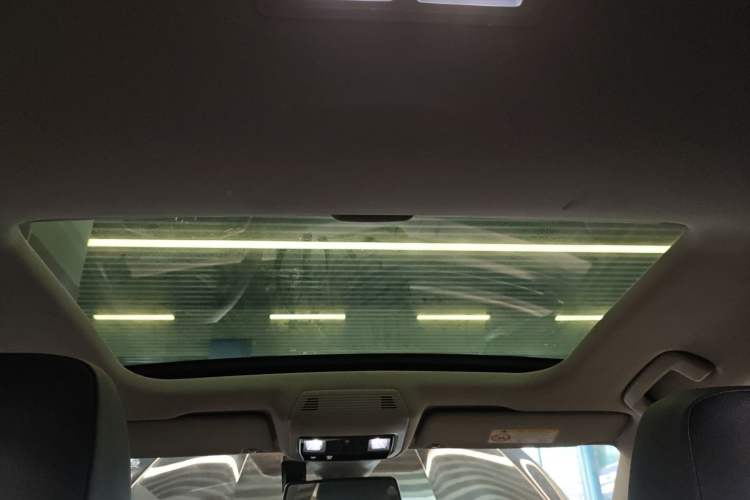 Used Volkswagen Lamando 2023 Lavida L 280TSI DSG Cool & Spicy Edition
