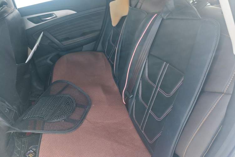 Used CHANGAN CS35PLUS 2019 1.6L Manual Chuanlian Edition Left Rear Seat