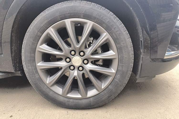 Used Buick Enclave 2022 652T Two-Wheel-Drive Prestige 7-Seater