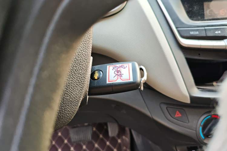 Used Chevrolet Sail 2015 Sail 3 1.3L AMT Ideal Edition Vehicle Key