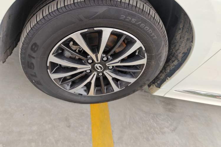 Used GAC Trumpchi M8 2021 Lingxiu Series 390T Deluxe Edition