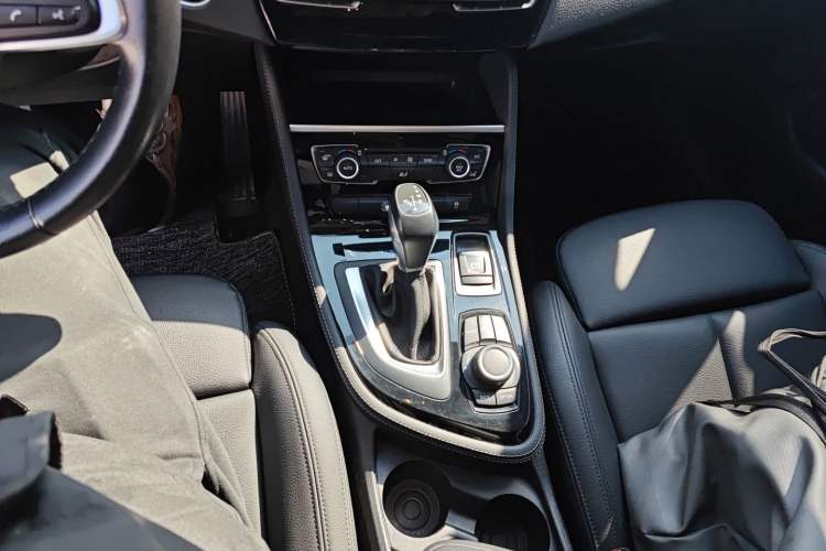 Used BMW 2 Series Gran Tourer 2015 218i Sports Design Package