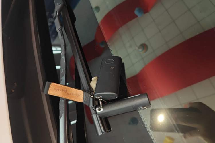 Used GAC Trumpchi GS8 2017 320T Two-Wheel Drive Luxury Smart Connectivity Version (7 Seats)
