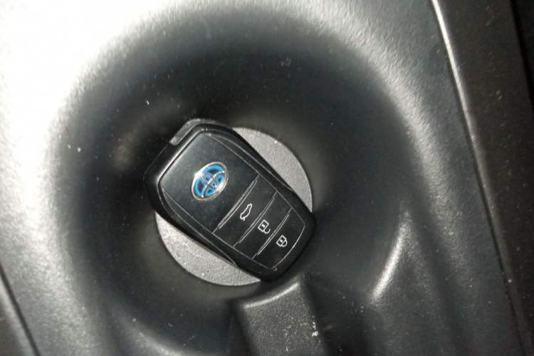 Used Toyota Levin 2023 Smart Electric Hybrid Dual-Engine 1.8L Luxury Edition
