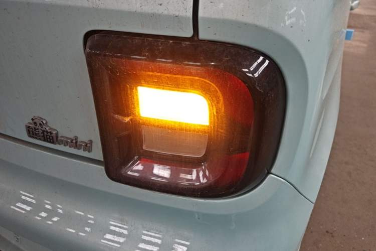 Used Geely Galaxy Panda 2024 Panda Mini 200km Endurance Bear

