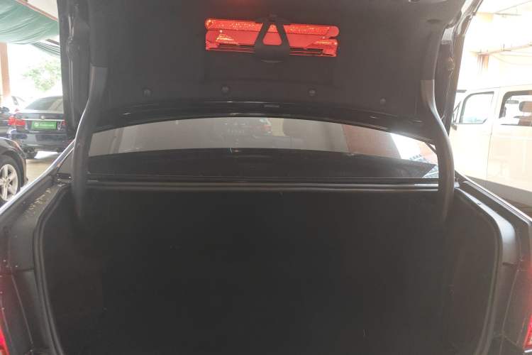 Used Mercedes-Benz E-Class 2015 Restyled E 260 L Sport Edition Trunk