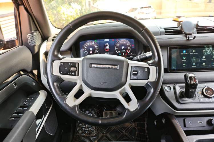 Used Land Rover Defender 2020 110 P400 SE