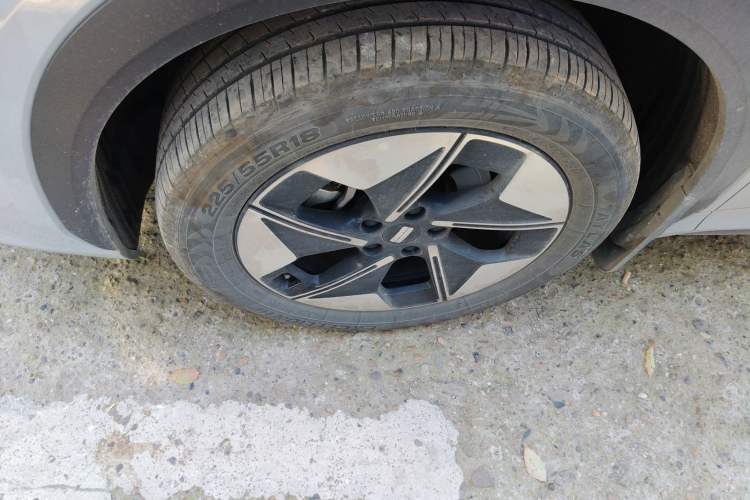 Used Geely Galaxy E5 2024 440km Exploration Version
