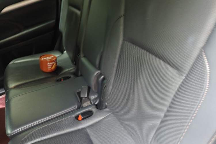 Used Toyota Highlander 2018 2.0T Four-Wheel Drive Prestige Version 7 Seats China VI Standard
