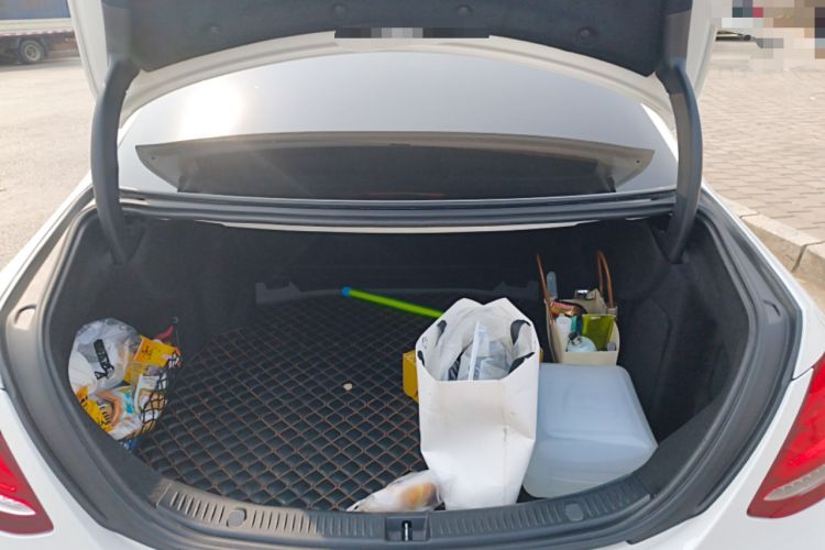 Used Mercedes-Benz E-Class 2019 Restyled E 300 L Sporty and Stylish Edition