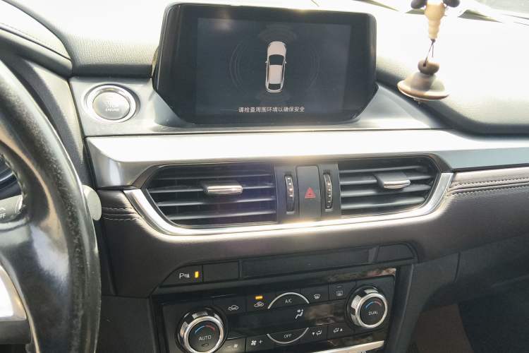 Used Mazda Atenza 2017 2.0L Blue Sky Luxury Edition Audio And AC Panel