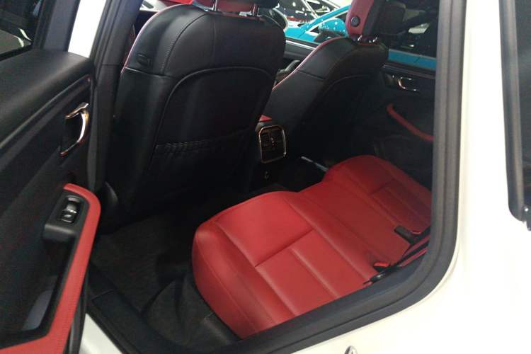 Used Porsche Macan 2018 Macan 2.0T
