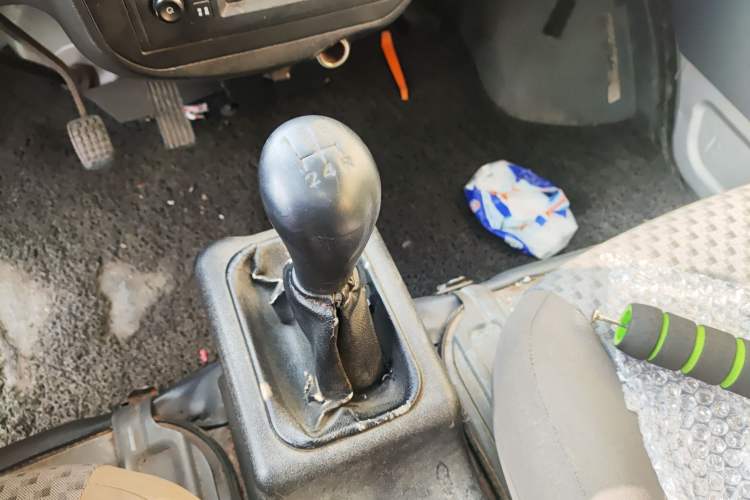 Used Wuling Zhiguang 2015 1.2L Practical LS-I Model