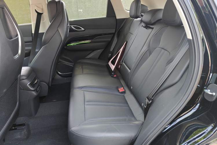 Used Hongqi HS3 PHEV 2024 PHEV 115km Jingwei Edition
