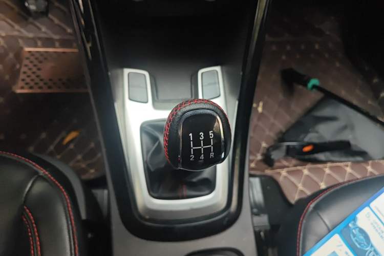 Used Chery Tiggo 5 2016 2.0L Manual Jia Yue Edition Gear Lever