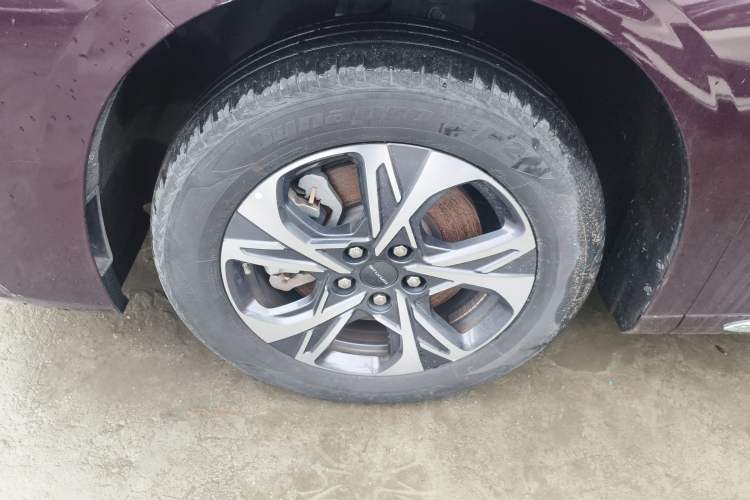 Used SAIC MAXUS G90 2022 2.0T Galaxy Seven-Seater Version
