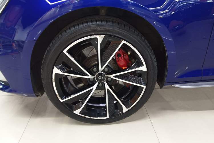 Used Audi A4L 2019 40 TFSI Fashion Edition China VI Emission Standard
