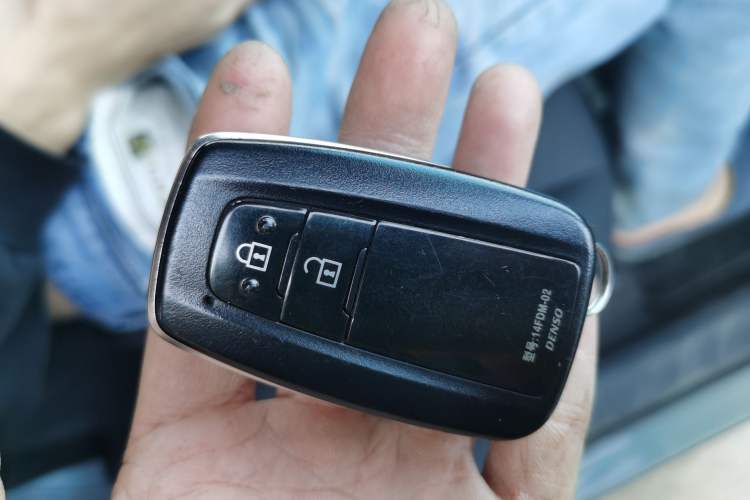 Used Toyota RAV4 2021 2.0L CVT Two-Wheel Drive Fashion Edition
