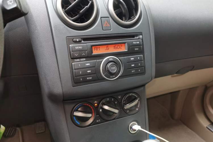 Used Nissan Qashqai 2011 1.6XE Wind 5MT 2WD