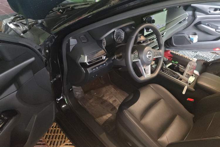 Used Nissan Teana 2022 2.0L XL-TLS Enjoyment Edition Interior 3