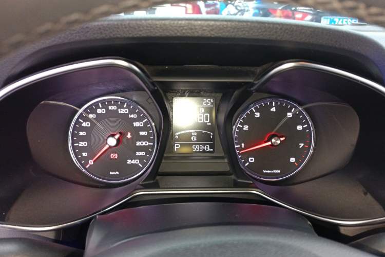 Used MG 6 2017 20T Automatic Luxury Smart Connect Version China V Standard