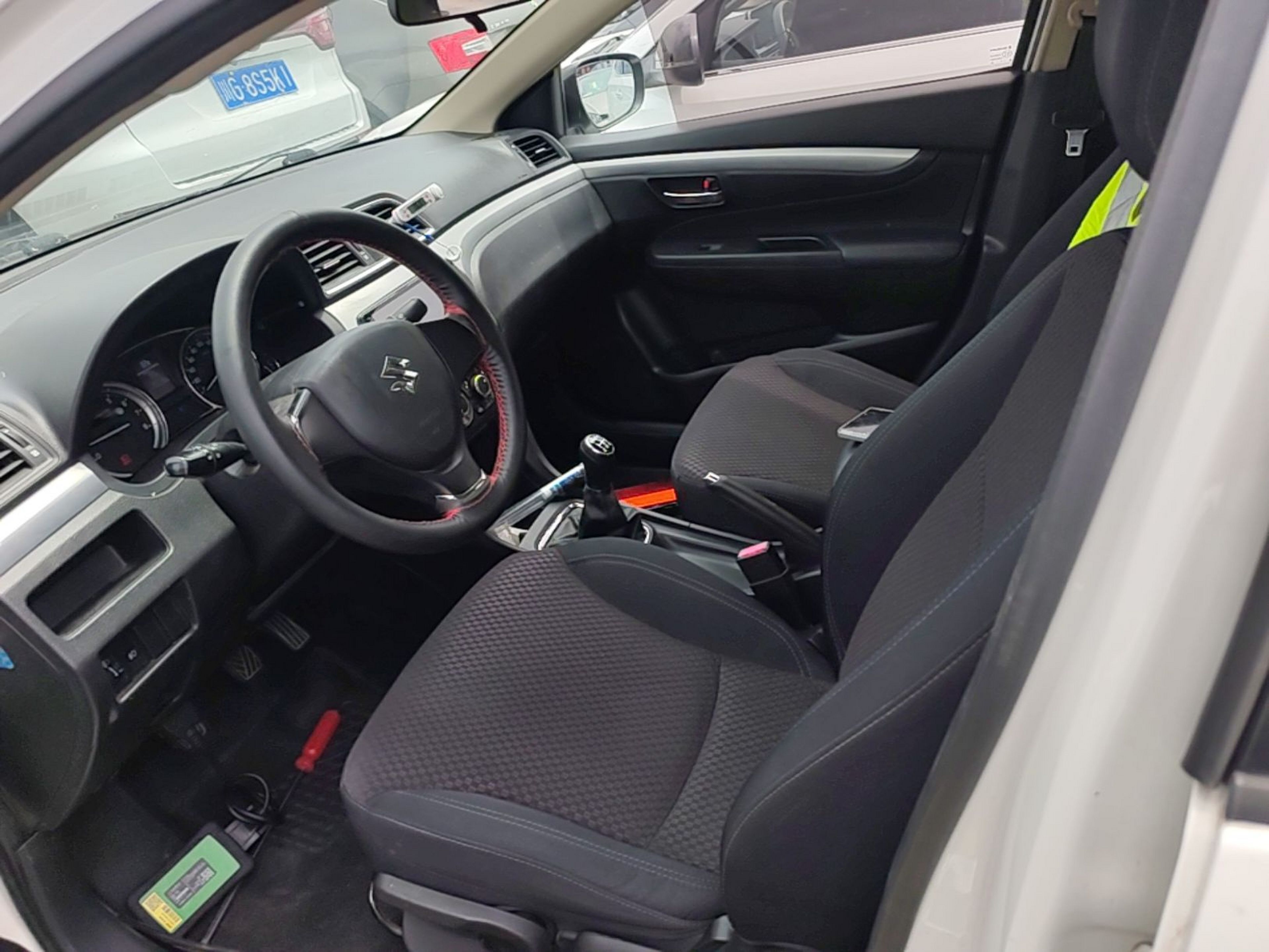 Interior delantero