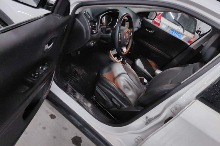 Used Jeep Compass 2017 200T Automatic Family Edition