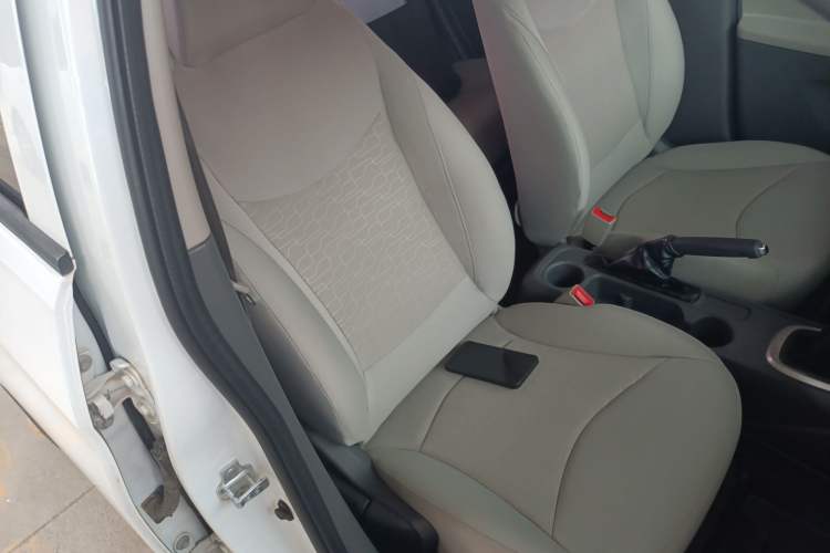 Used Chevrolet Sail 2015 Sail 3 1.5L Manual with Ideal Sunroof Edition