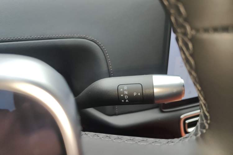 Used Li Auto L9 2022 Max model Gear Lever