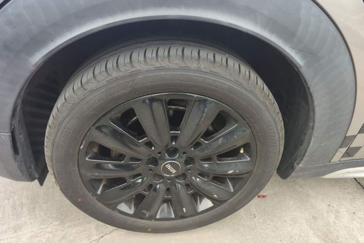 Used MINI Countryman 2018 1.5T COOPER ALL4 Artist Left Front Wheel Hub