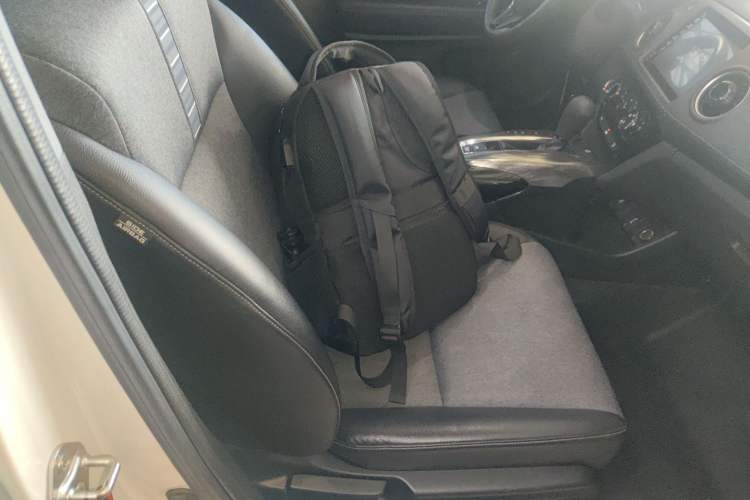 Used Honda XR-V 2021 1.5L CVT Comfort Version Right Front Seat