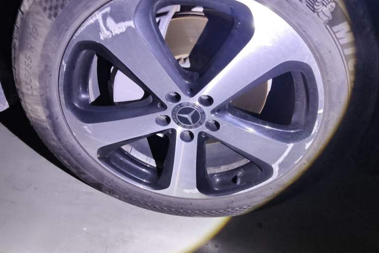 Used Mercedes-Benz GLC 2018 GLC 260 4MATIC Luxury Model
