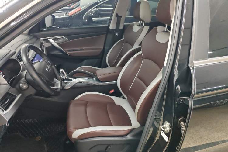 Used Geely Auto Emgrand X7 Sport 2022 1.8TD DCT Zhiya Trim Left Front Seat