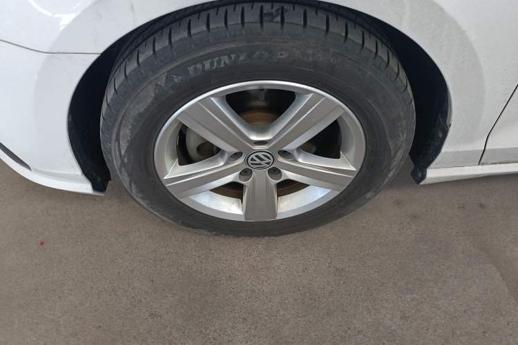 Used Volkswagen Lamando 2019 230TSI DSG Fashion Edition China V Standard