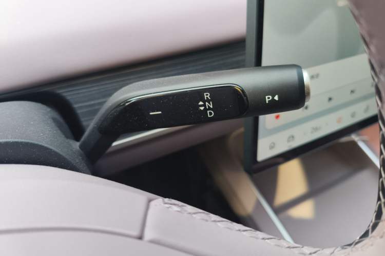 Used ONVO L60 2024 60 kWh Rear-Drive Version
