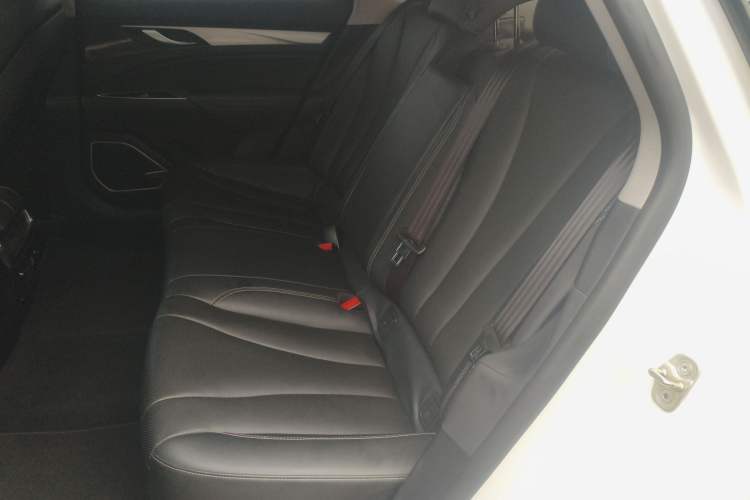 Used Geely Auto Emgrand GT 2020 Revised 1.8T Navigation Edition Left Rear Seat