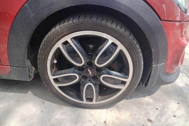 Used MINI 2014 2.0T COOPER S Fun Right Front Wheel Hub