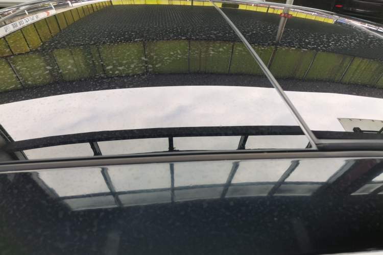 Used Audi A4L 2019 40 TFSI Fashion Edition China VI Emission Standard Roof