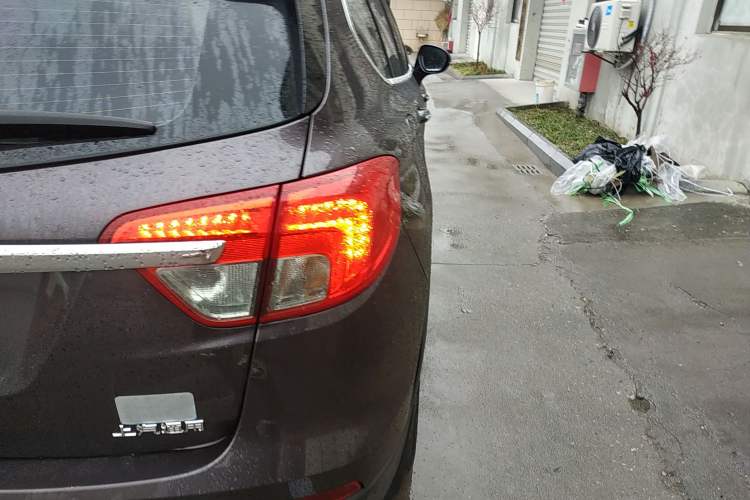 Used Buick Envision 2016 20T Two-Wheel Drive Leading Version