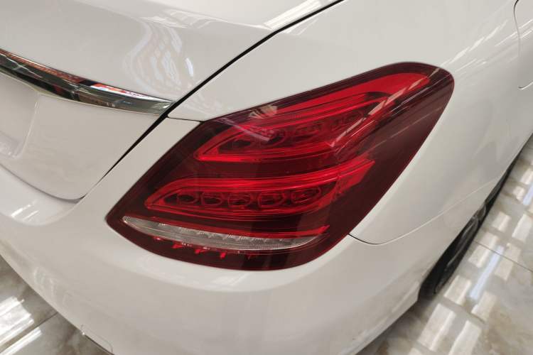 Used Mercedes-Benz C-Class 2018 C 180 L Fashion Edition Sport Version