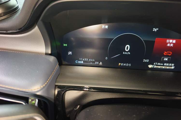 Used Lincoln Nautilus 2021 2.0T Four-Wheel Drive Luxury Edition Odometer Close Up