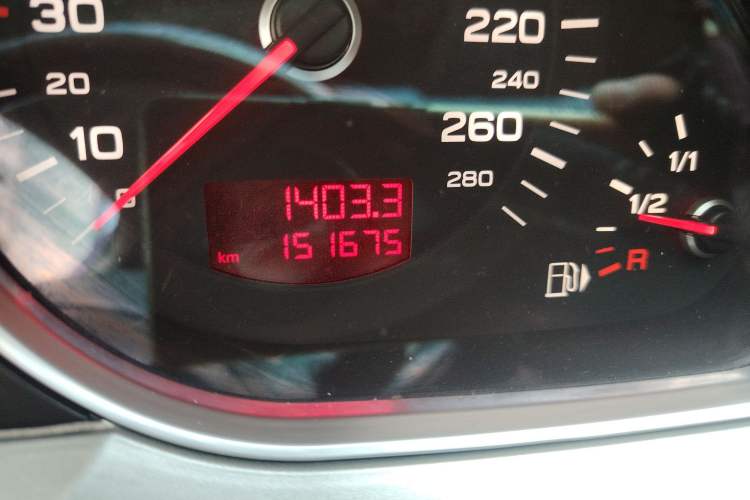 Used Audi A6L 2009 2.4L Technology version
