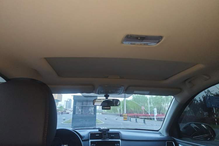 Used Haval M6 2019 1.5T DCT Two-Wheel Drive Elite Version China V Standard