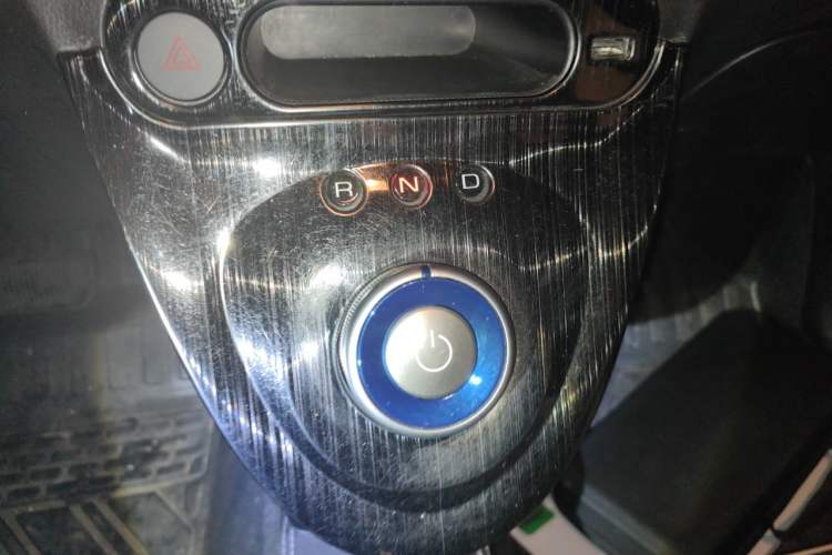 Used ORA Black Cat 2021 301 km Basic Version