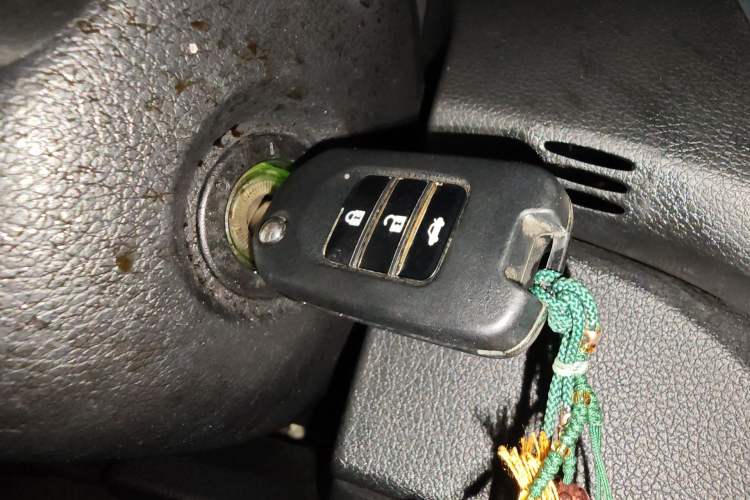 Used Honda Accord 2015 2.0L LX Comfort Edition Vehicle Key