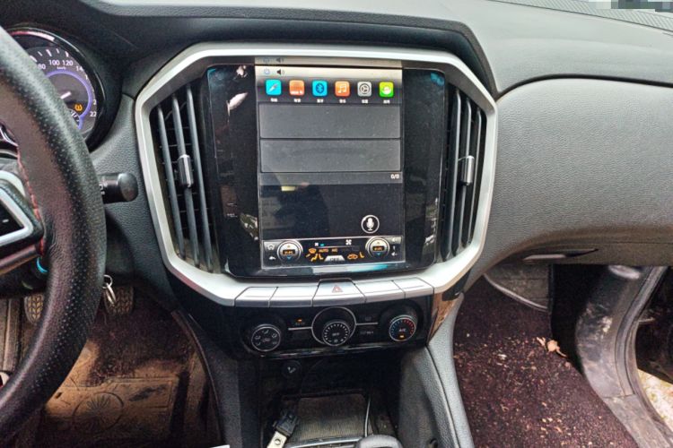 Used JMC Yusheng S350 2016 2.0T Manual Two-Wheel Drive Gasoline Luxury Edition 5 Seats